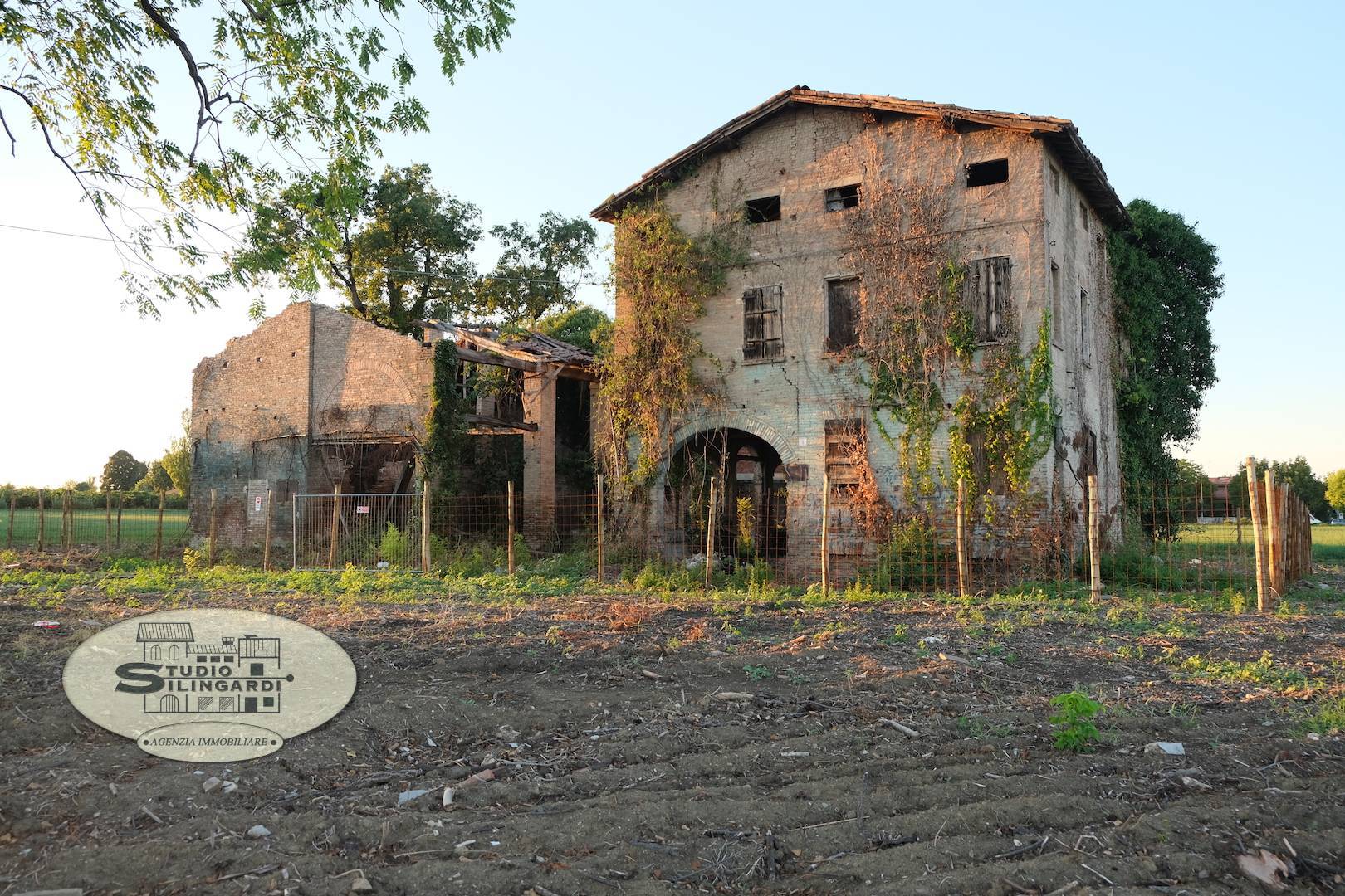 Rustico - Cascina FORMIGINE vendita  Formigine  STUDIO   SILINGARDI .-