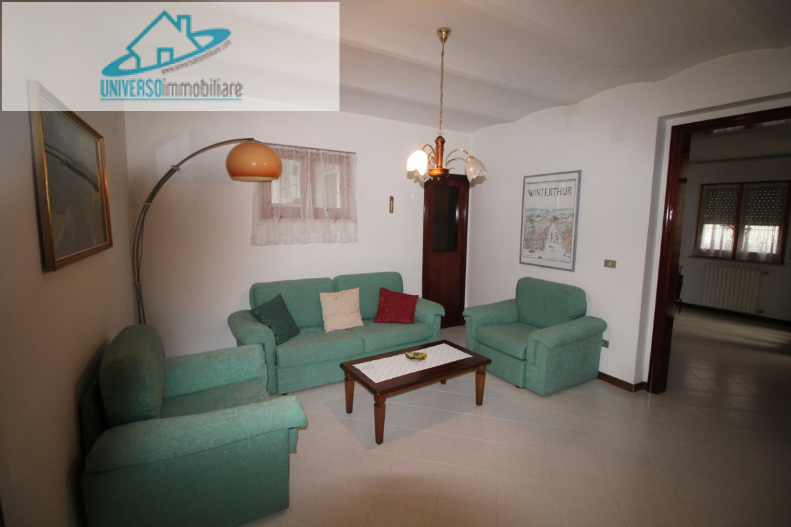  colli del tronto vendita quart:  universo immobiliare