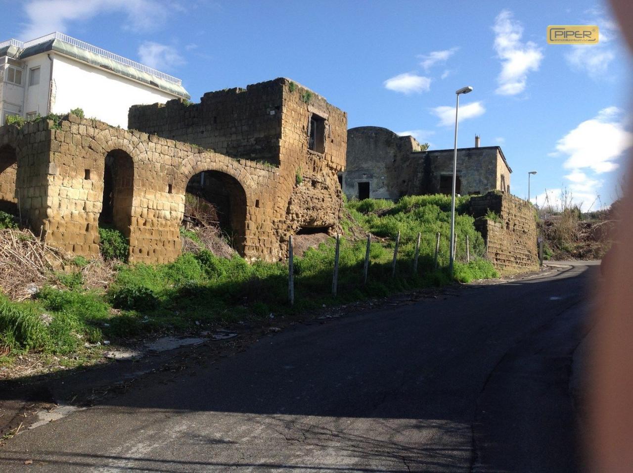 Stabile intero - Palazzo BACOLI vendita    Piper immobiliare&servizi