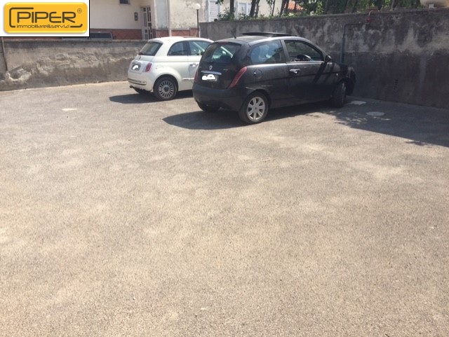 Negozio - Loc.Com. POZZUOLI affitto  Pozzuoli Alta  Piper immobiliare&servizi