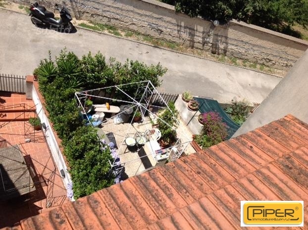 Villa GIUGLIANO IN CAMPANIA vendita  Licola  Piper immobiliare&servizi