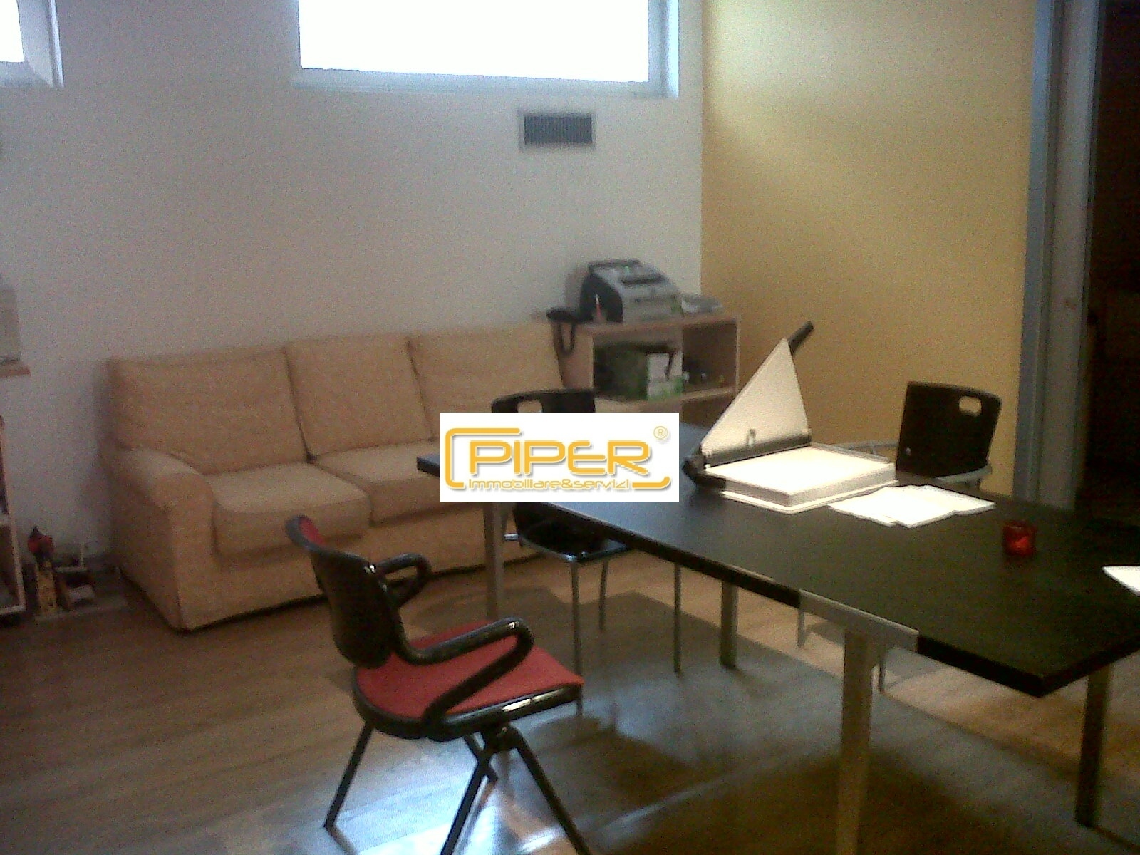 Negozio - Loc.Com. NAPOLI affitto  Fuorigrotta  Piper immobiliare&servizi