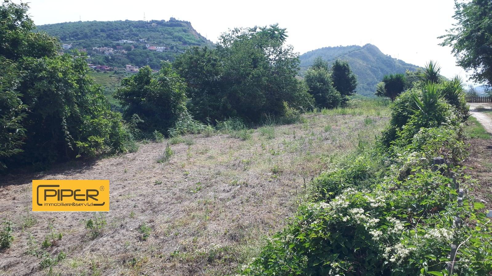 Terreno agricolo in vendita a Monterusciello, Pozzuoli (NA)