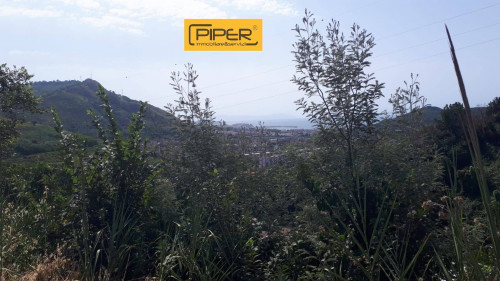 Terreno agricolo in vendita a Monterusciello, Pozzuoli (NA)